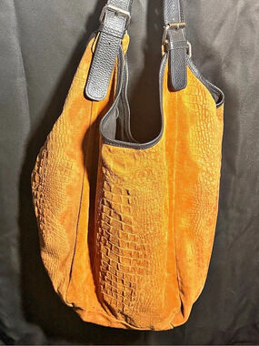 Lisa Minardi Italian Leather Hobo Bag Large Tan Croc Embossed Suede